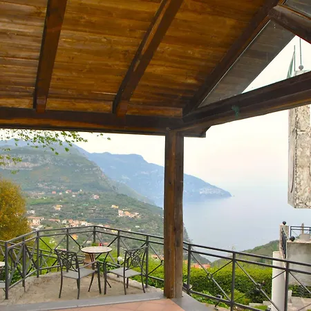 La Ventana Bed & Breakfast 3*
