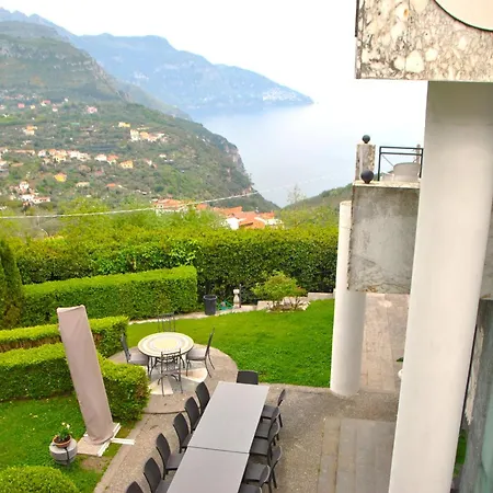 La Ventana 3*