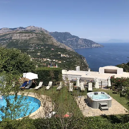 Bed & Breakfast La Ventana 4*