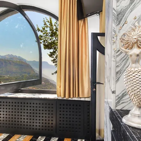 La Ventana 4*
