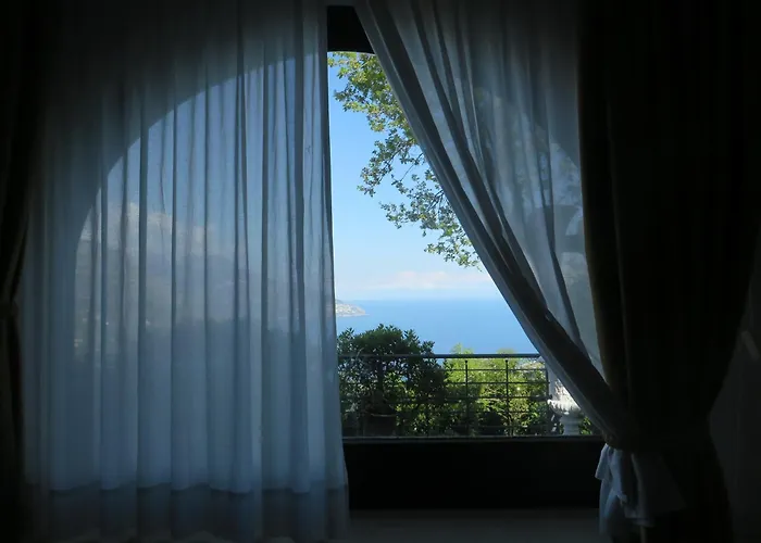 La Ventana Bed & Breakfast