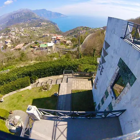 Bed and Breakfast La Ventana 4*